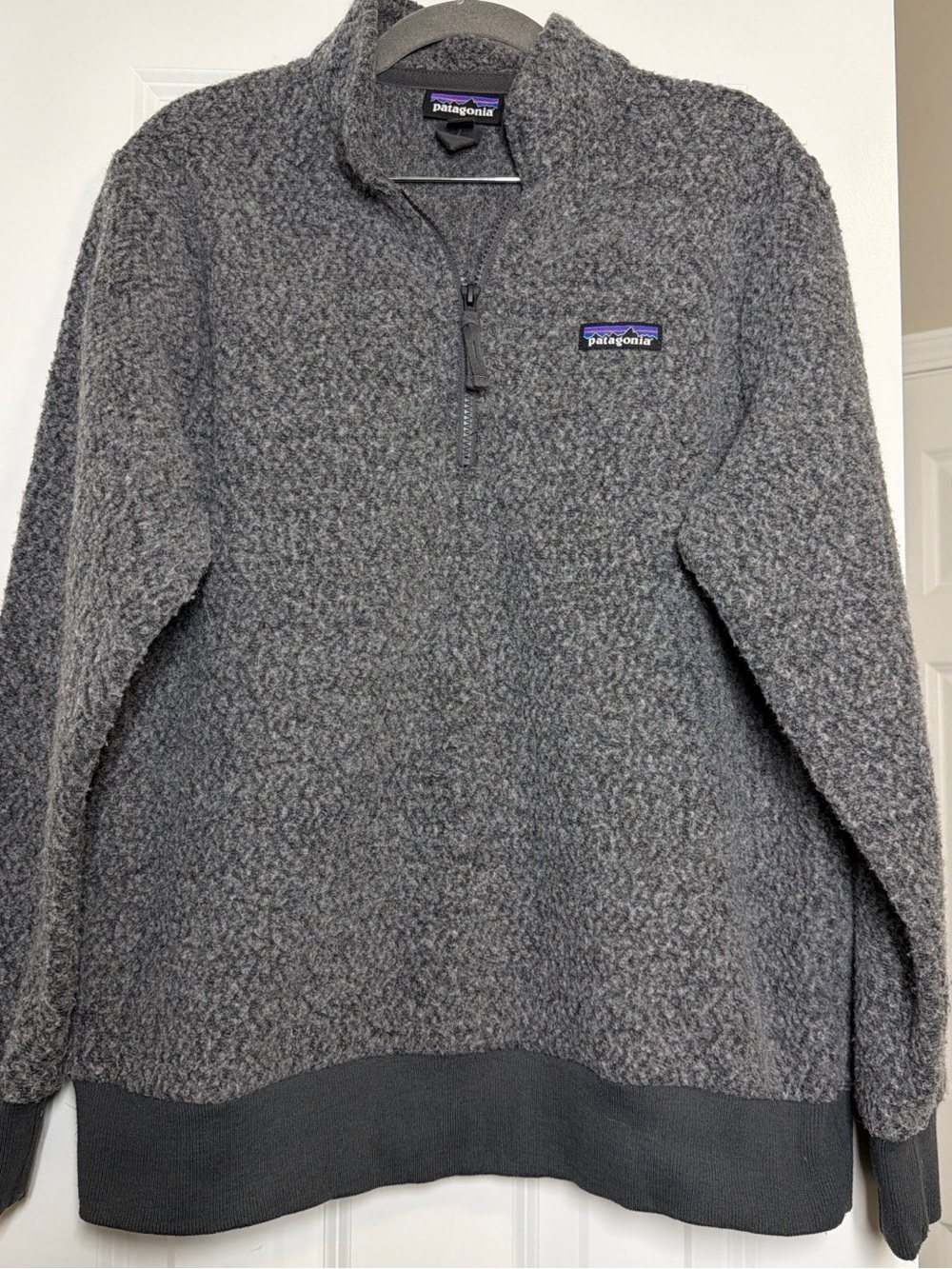 Patagonia Men’s Charcoal Gray Zip-Neck Sherpa Pullover